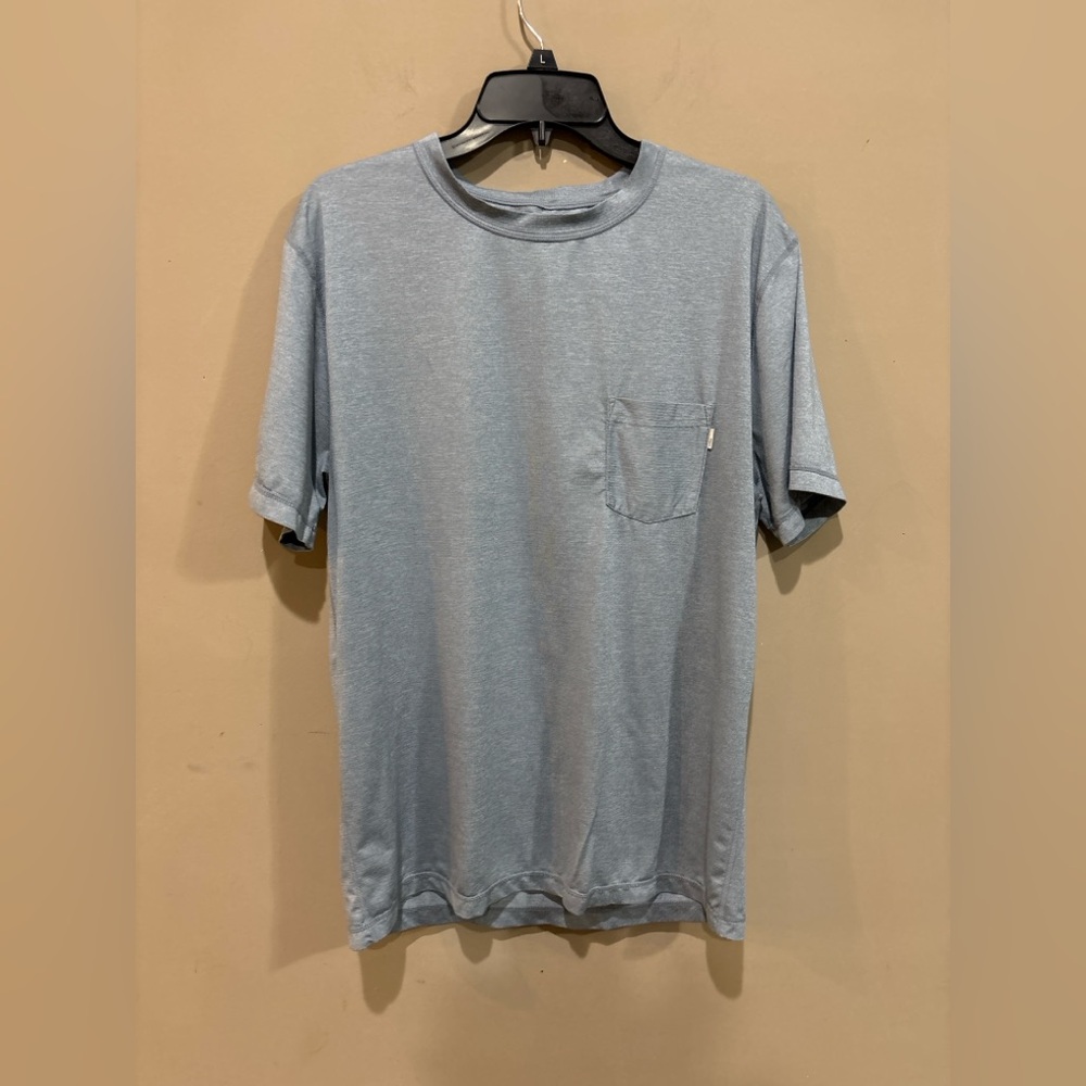 Vuori Tradewind Performance Pocket T-Shirt in Heather Blue ?